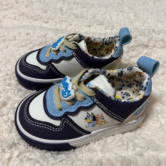 Kids Shoes - Navy and Light Blue - Picture 2 of 5